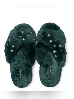 Victoria's Secret Emerald Green Faux-Fur Pearl Slide Slippers